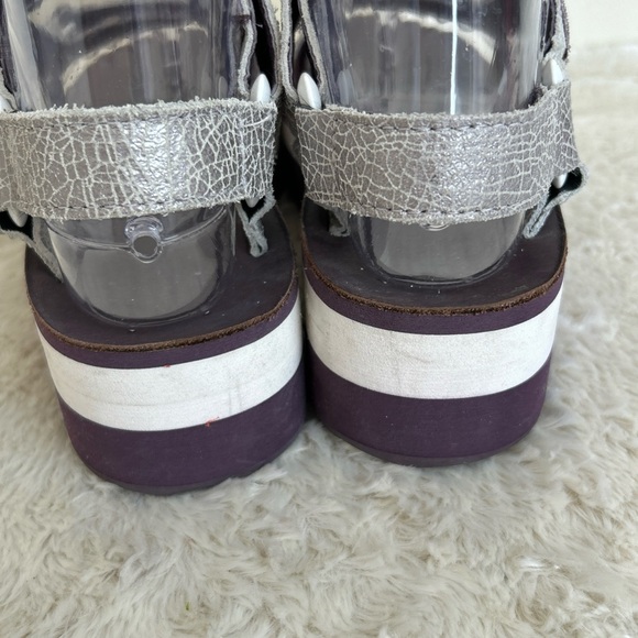 Teva Sandals Womens Size 6 Flatform Universal Platform Slingback Silver Orchid - Picture 6 of 9